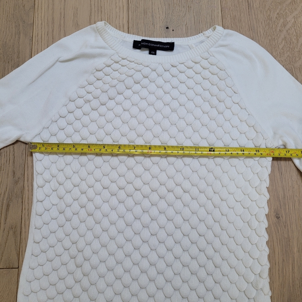 French Connection sweater - Picture 5 of 8